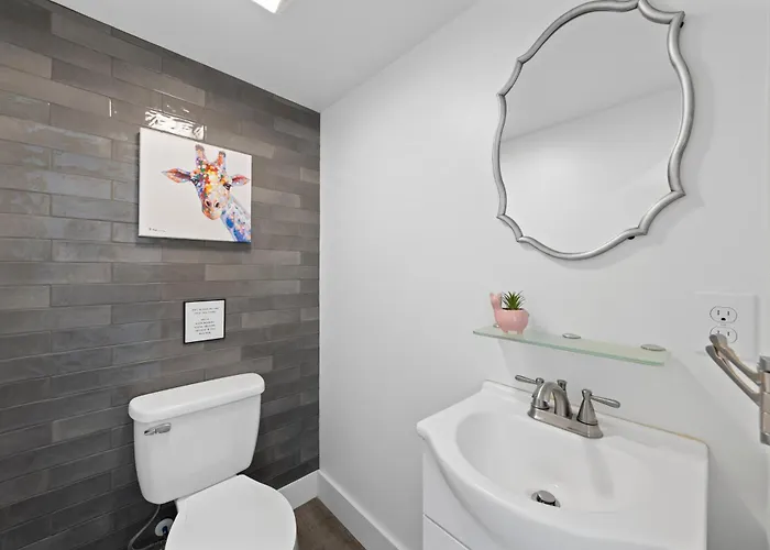 Full Duplex, Includes Both Sides W/ Private Pool Steps From