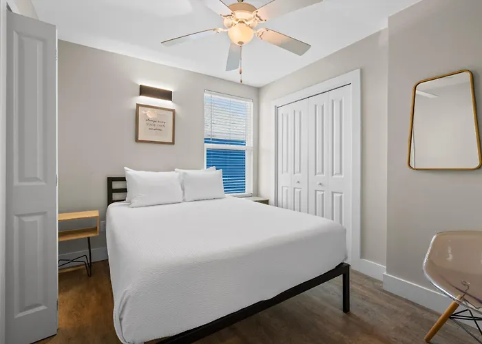 Full Duplex, Includes Both Sides W/ Private Pool Steps From *