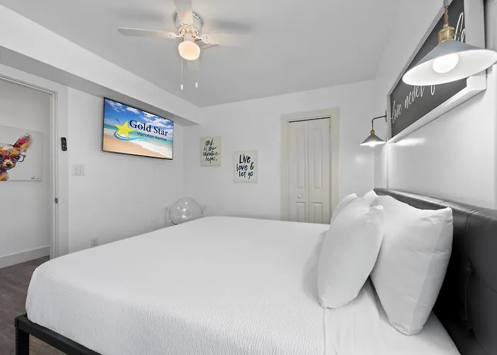 Full Duplex, Includes Both Sides W/ Private Pool Steps From *